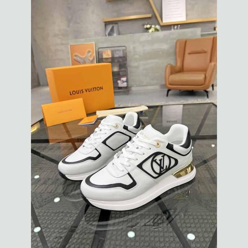 l**is V*t*n sneakers
